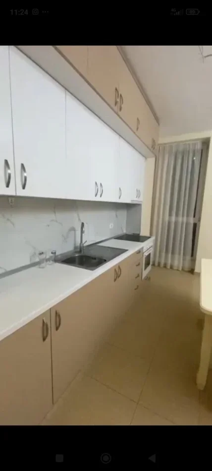 Tirane, apartament 2+1 Kati 5, 120 m² 600 € (Bulevardi I Ri)