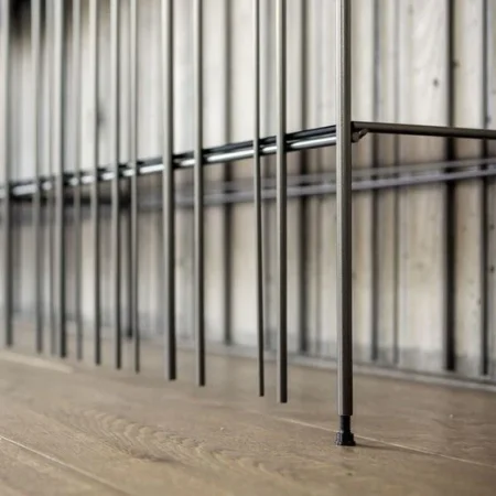 Tirane, shes Biblioteke 300 €