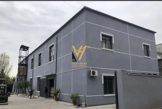 Tirane, jepet me qera magazine Kati 0, 1.010 m² 5.000 € (MISTO MAME)