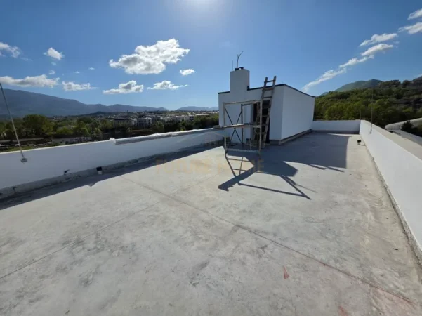Tirane, shitet ambjent biznesi Kati 2, 500 m² 1.200.000 € (teg)