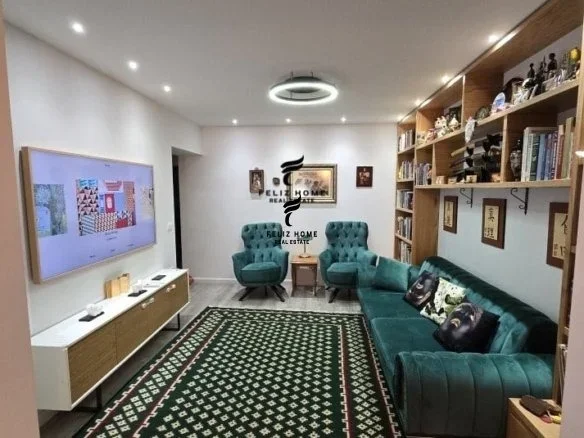 Tirane, shitet apartament 2+1 Kati 3, 91 m² 350.000 € (RRUGA NIKOLLA TUPE)