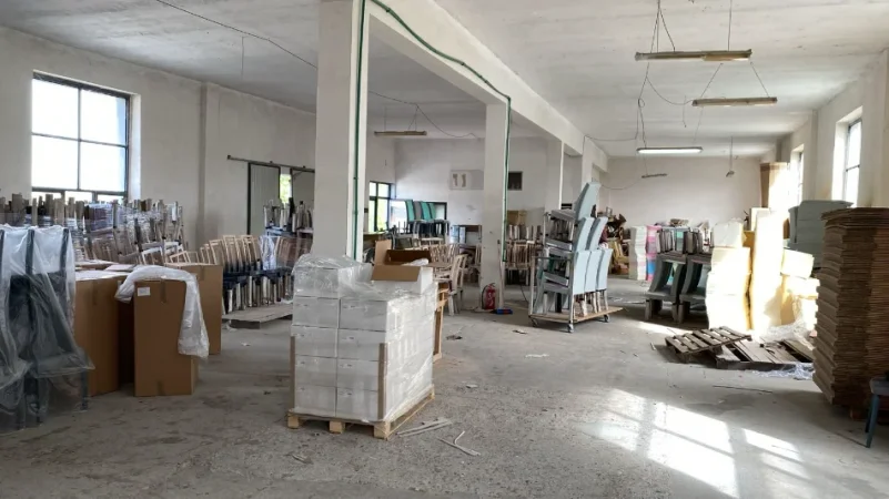 Tirane, jepet me qera ambjent biznesi Kati 2, 540 m² 2.700 € (MISTO MAME)