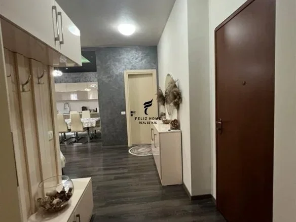 Tirane, shitet apartament 2+1 Kati 3, 119 m² 290.000 € (RRUGA E KAVAJES)