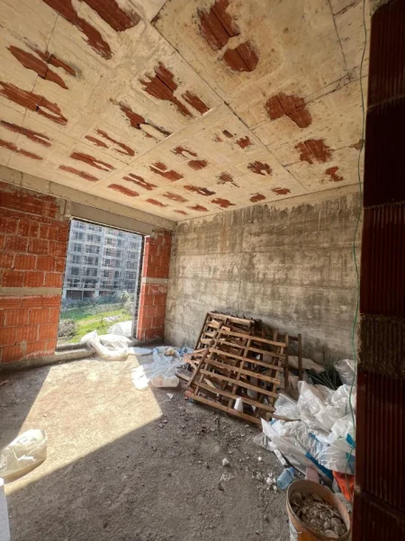 Tirane, shitet apartament 1+1 Kati 3, 96.565 € 