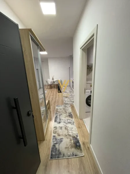 Tirane, jepet me qera apartament 1+1+Ballkon Kati 6, 72 m² 620 € (RRUGA DRITAN HOXHA)
