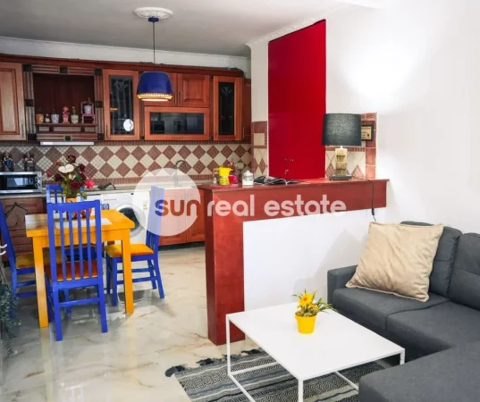 Shkoder, jepet me qera garsonier 1+1 Kati 6, 40 m² 450 € (RUS)