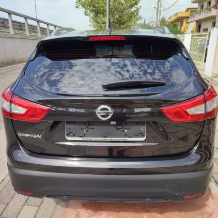 Nissan Qashqai viti 2014 panoramik, full option, automat, 1.6 TDI, navi, 13500 €