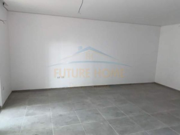 Durres, shitet apartament 2+1 Kati 3, 106 m² 190.000 Euro (Gjiri i Lalzit, San Pietro Rezidence)