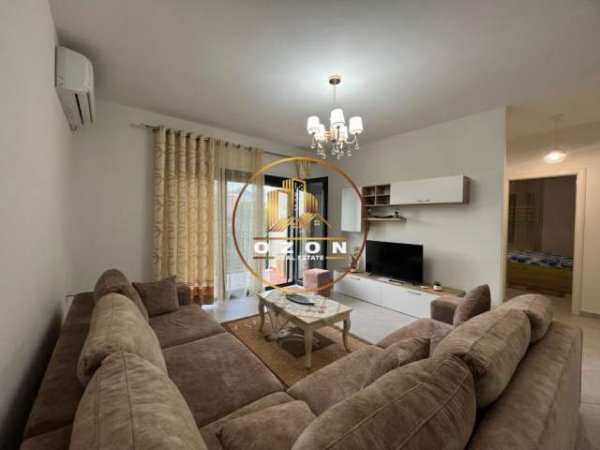 Tirane, jepet me qera apartament 2+1+A+BLK Kati 4, 116 m² 450 Euro (ASTIR)