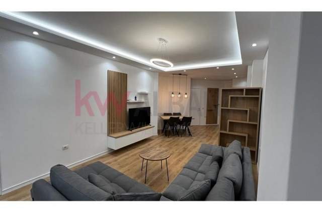 Tirane, jepet me qera apartament 1+1+BLK Kati 2, 57 m² 550 Euro (Xhamia e Tabakeve)