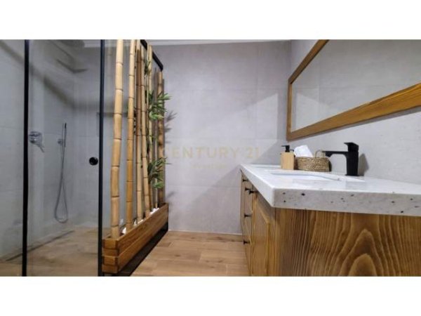 Tirane, jepet me qera apartament 3+1+BLK 60 m² 750 Euro (rruga elbasanit)