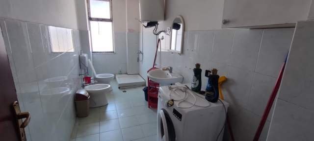 Tirane, jepet me qera apartament 1+1+BLK Kati 6, 70 m² 25.000 Leke (Gjergj Legisi)