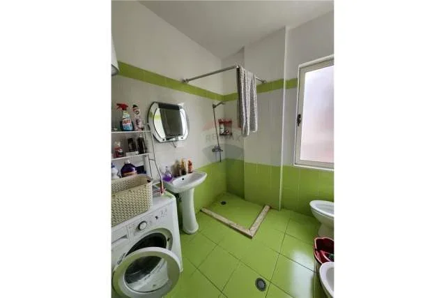 Tirane, shitet apartament 2+1+BLK Kati 7, 140 m² 182.000 Euro
