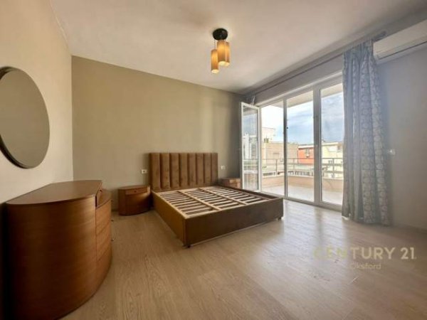 Tirane, jepet me qera apartament 2+1+A+BLK Kati 4, 115 m² 650 Euro (liqeni that)