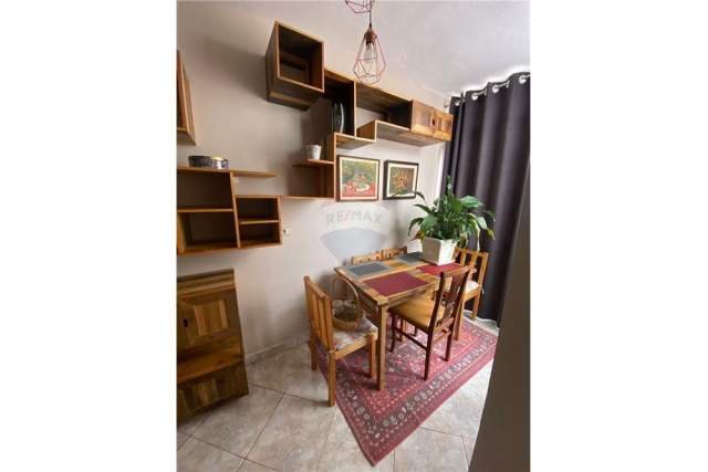 Tirane, jepet me qera apartament 1+1 Kati 5, 67 m² 500 Euro