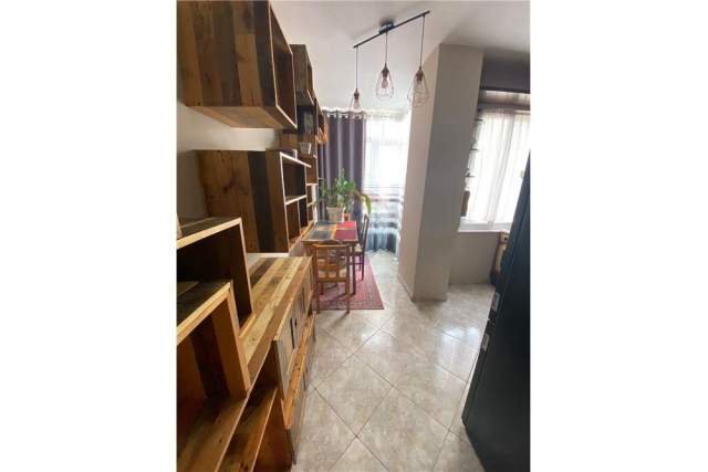 Tirane, jepet me qera apartament 1+1 Kati 5, 67 m² 500 Euro