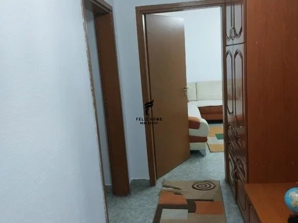 Tirane, shitet apartament 1+1 Kati 5, 52 m² 97.000 € (KINOSTUDIO)