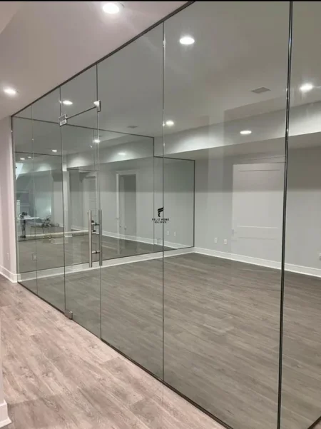 Tirane, jepet me qera dyqan Kati 2, 150 m² 800 € (KAMEZ)