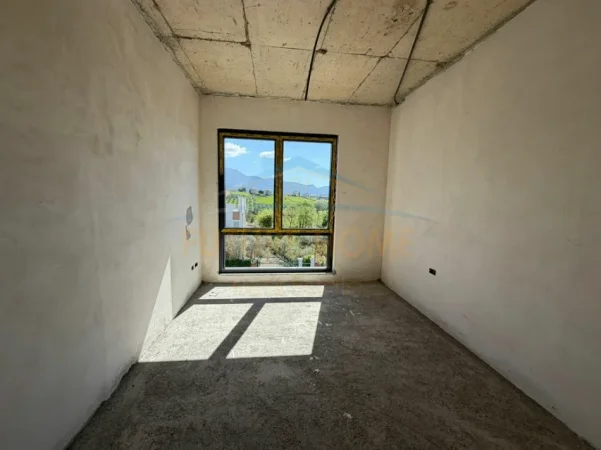 Tirane, shitet apartament+verande | Penthouse 4+1 Kati 3, 180 m² 445.000 € (fark)