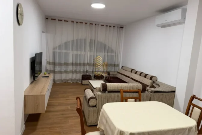 Tirane, jepet me qera apartament 2+1 Kati 1, 90 m² 380 € (Shkoze)