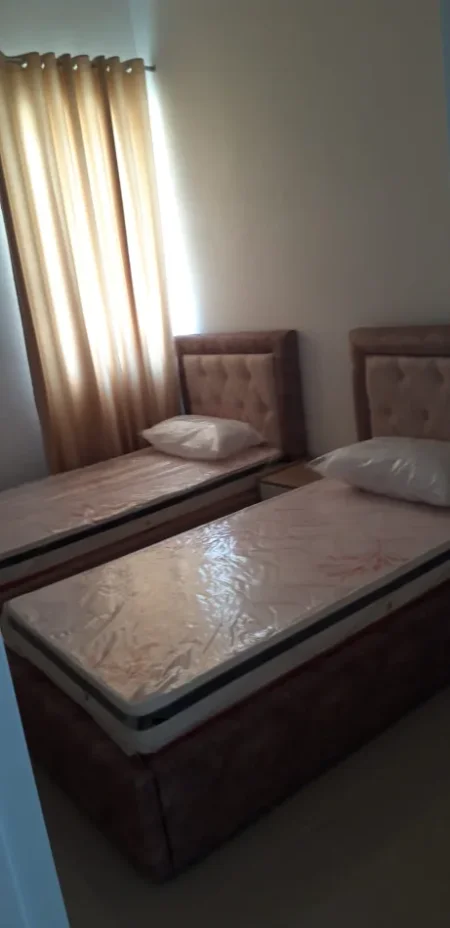 Tirane, jepet me qera apartament 2+1+Aneks Kati 0, 1 m² 520 € (astir)