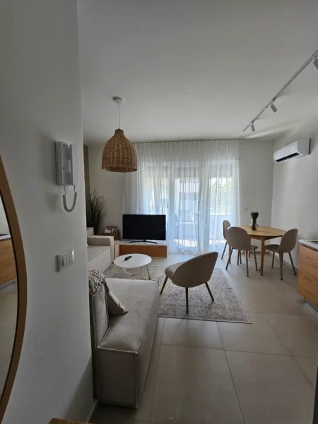 Durres, shitet apartament 1+1 Kati 2, 62 m² 220.000 € (Gjiri i Lalezit)