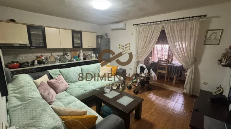 Tirane, shitet apartament 1+1 Kati 1, 47 m² 75.000 € (kinostudio)