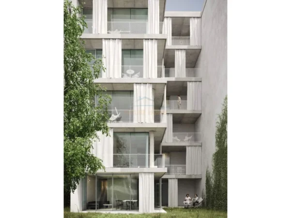 Tirane, shitet apartament 3+1 , 196 m² 372.400 € (Long Hill Residence)