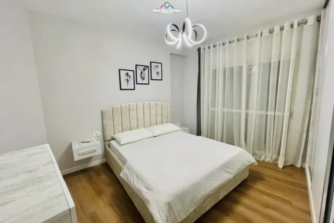 Tirane, jepet me qera apartament 2+1 Kati 4, 100 m² 840 € (rruga barrikadave)