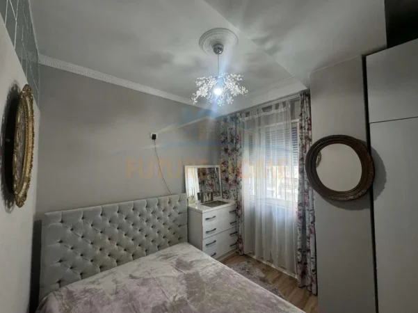Tirane, jepet me qera apartament 1+1 Kati 4, 47 m² 400 € (Teodor Keko)