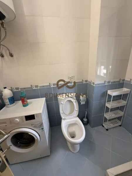 Tirane, jepet me qera 2+1 Kati 4, 100 m² 600 € (kopshti botanik)