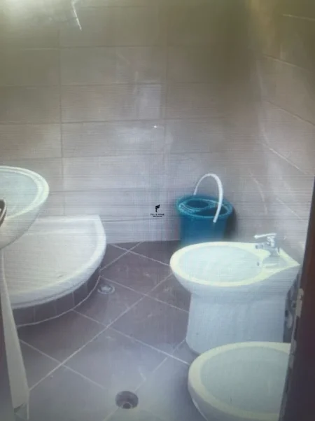 Tirane, jepet me qera apartament 2+1 Kati 6, 89 m² 600 € (FUSHA E AVIACIONIT)