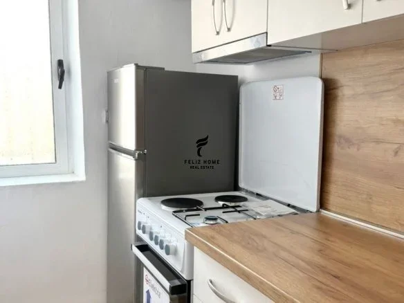 Tirane, jepet me qera apartament 1+1 Kati 2, 70 m² 500 € (RRUGA BARDHYL)