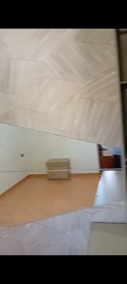 Vlore, jepet me qera Vile 1+1 Kati 1, 260 € 