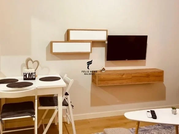 Tirane, jepet me qera apartament 1+1 Kati 2, 50 m² 650 € (RRUGA MUHAMET GJOLLESHA)