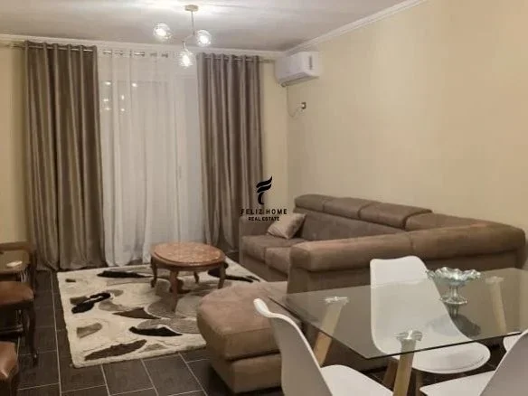 Tirane, jepet me qera apartament 2+1 Kati 6, 120 m² 500 € (YZBERISHT)