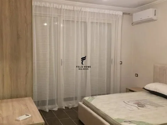 Tirane, jepet me qera apartament 2+1 Kati 6, 120 m² 500 € (YZBERISHT)
