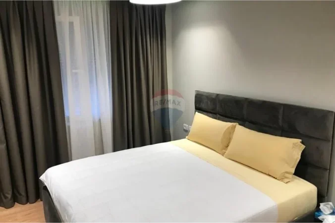 Tirane, jepet me qera 2+1 , 114 m² 1.300 € (Rruga imer Kurti)