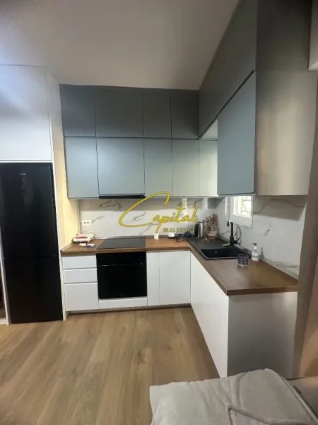 Tirane, jepet me qera apartament 2+1 Kati 2, 98 m² 1.000 € (PAZARI I RI)