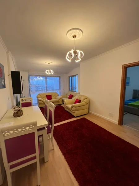 Tirane, shitet apartament 2+1+Aneks+Ballkon Kati 7, 128 m² 130.000 € (fresku)