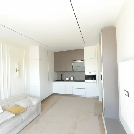 Tirane, shitet apartament 1+1+Ballkon Kati 2, 79 m² 220.000 € (Tulipan Residence)