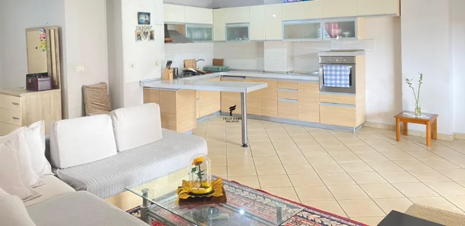 Tirane, shitet apartament 2+1 Kati 4, 157 m² 190.000 € (ASTIR)