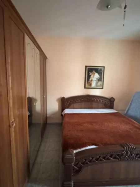 Tirane, jepet me qera apartament 2+1 Kati 8, 100 m² 550 € (Materniteti i Ri tek Brryli)