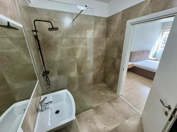 Tirane, shitet apartament 2+1 Kati 4, 104 m² 278.000 € (GREEN TARRACE FZ)
