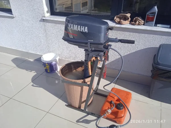 Tirane, shes gomone Gomone Bluecraft 2.9 Meter+Motorr Yamaha 4Hp 2 kohesh+Set , 1499 €