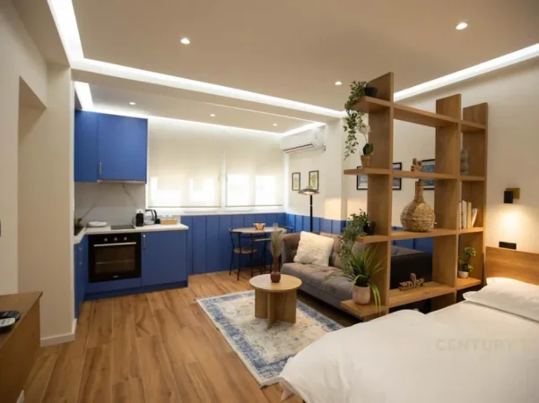 Tirane, jepet me qera apartament 2+1+Ballkon Kati 5, 88 m² 1.200 € (blloku)