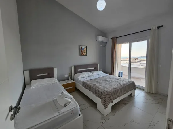 Vlore, jepet me qera apartament 1+1+Ballkon Kati 5, 70 m² 490 € (Uji i Ftohtë, Vlorë)