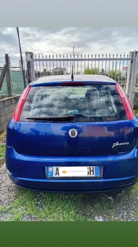 Tirane, shes makine SHITET fiat punto Nafte, blu manuale Kondicioner 1.800 €