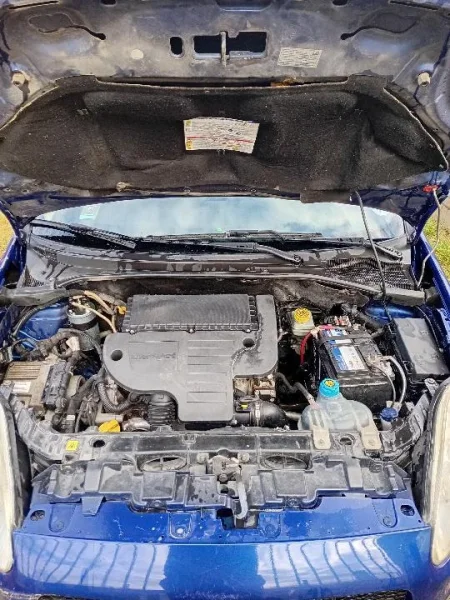 Tirane, shes makine SHITET fiat punto Nafte, blu manuale Kondicioner 1.800 €