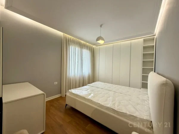 Tirane, jepet me qera apartament 1+1 Kati 1, 78 m² 700 € (don bosko)